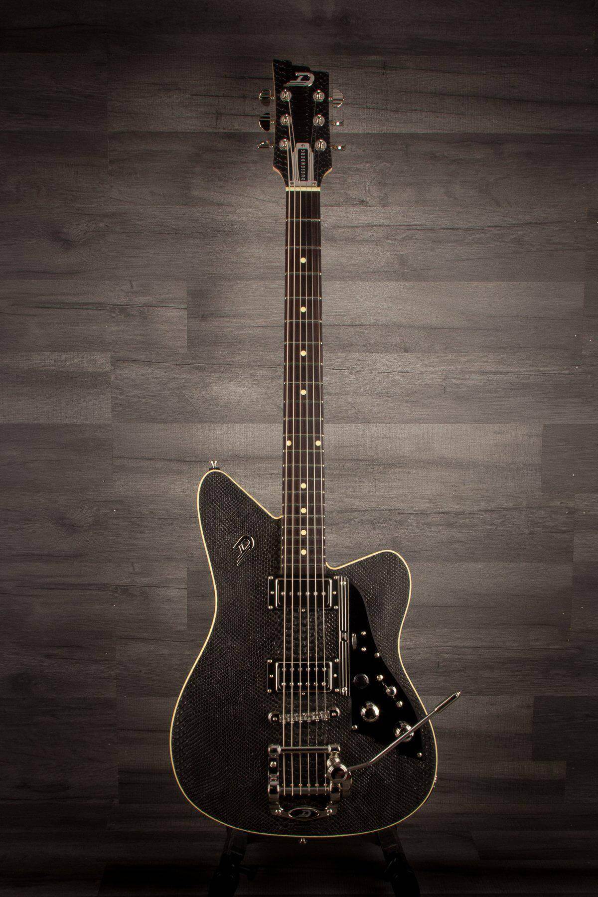 Duesenberg Alliance Series Sascha Paeth Signature Guitar in Snake Black Incl. Hard Case