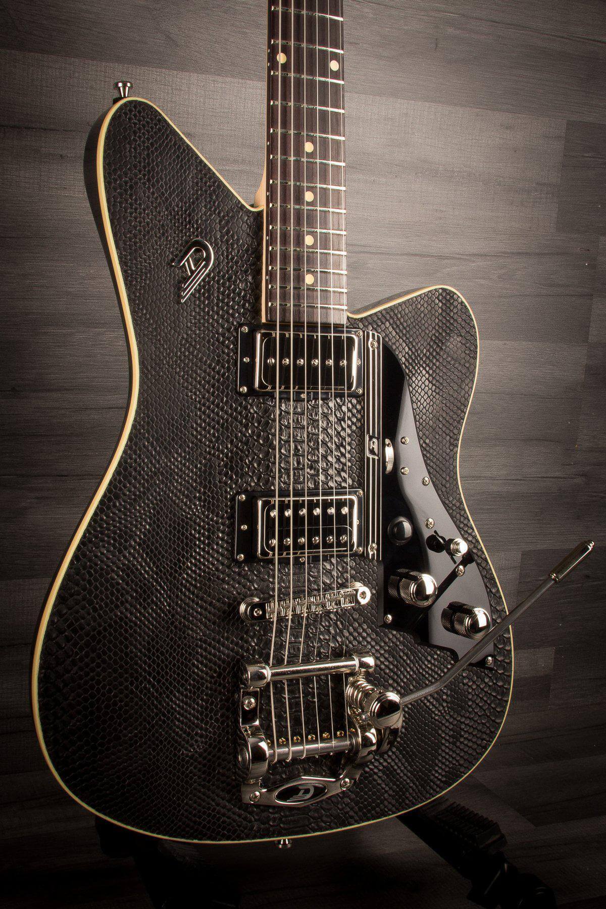 Duesenberg Alliance Series Sascha Paeth Signature Guitar in Snake Black Incl. Hard Case