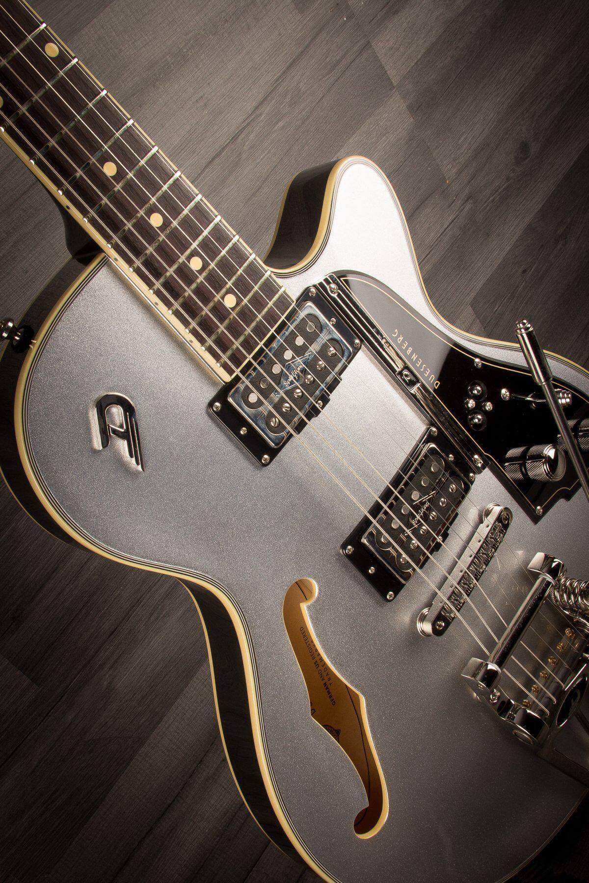 Duesenberg Starplayer TV - 25th Anniversary Silver inc Hard case