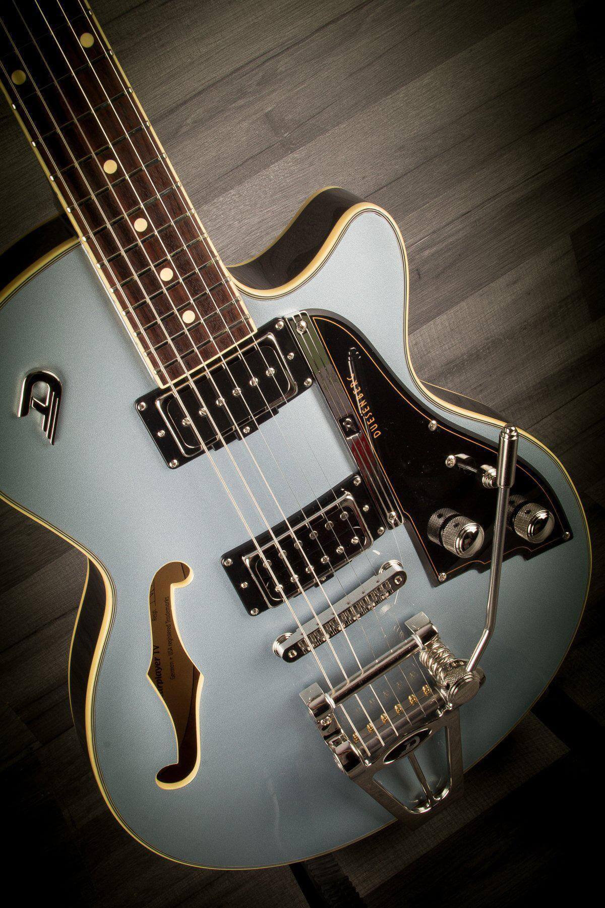 Duesenberg Starplayer TV Electric Guitar - Catalina Avalon Blue (Includes Hard Case)