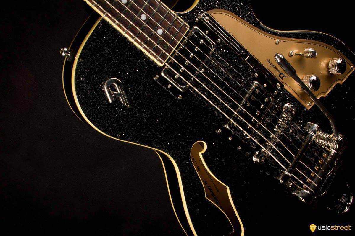 USED - Duesenberg Starplayer Tv In Black Sparkle With Hard Case