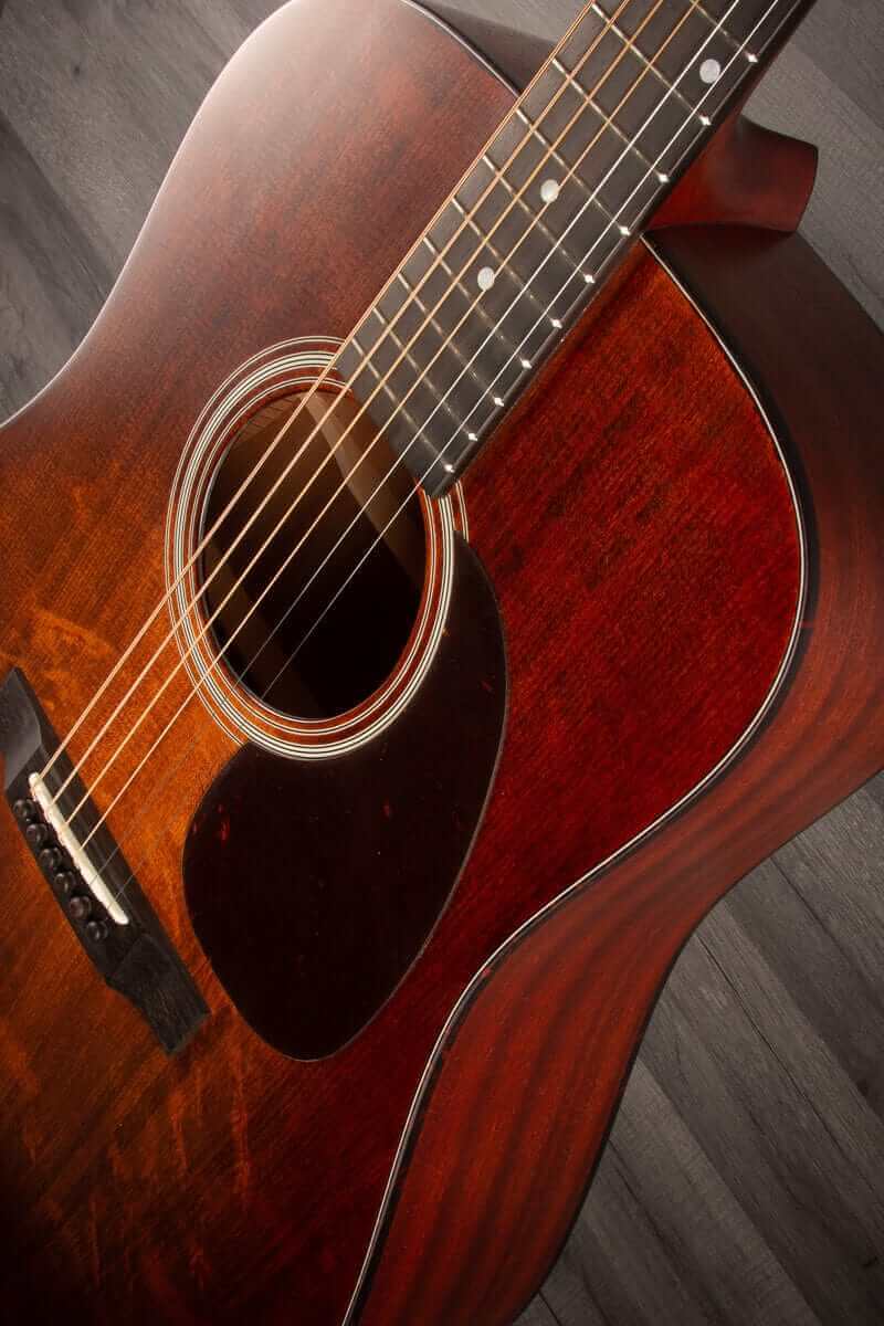 Eastman - E1D CLA - With Deluxe Gig Bag