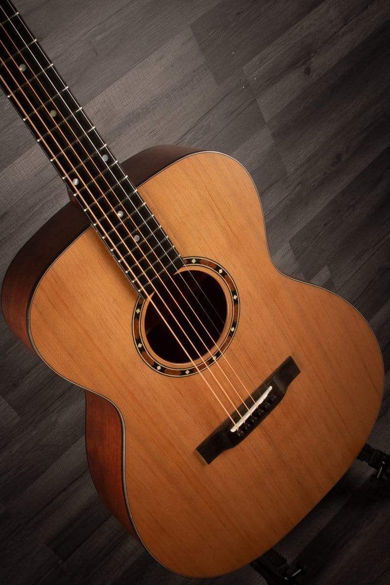 Eastman Acoustic Guitar Eastman E20M