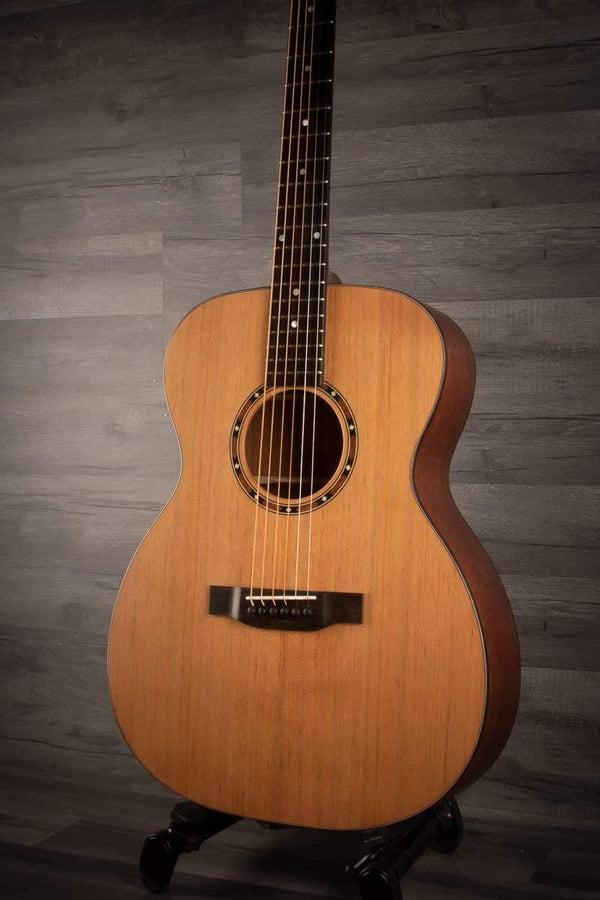 Eastman Acoustic Guitar Eastman E20M