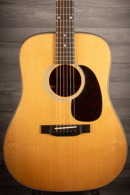 Eastman E3DE Dreadnought Electro-Acoustic Guitar, Natural