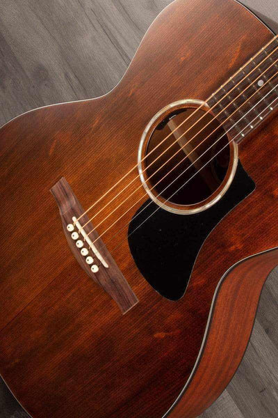 Eastman PCH1 GACE Classic - Grand Auditorium Electro Acoustic Guitar WITH Gig Bag