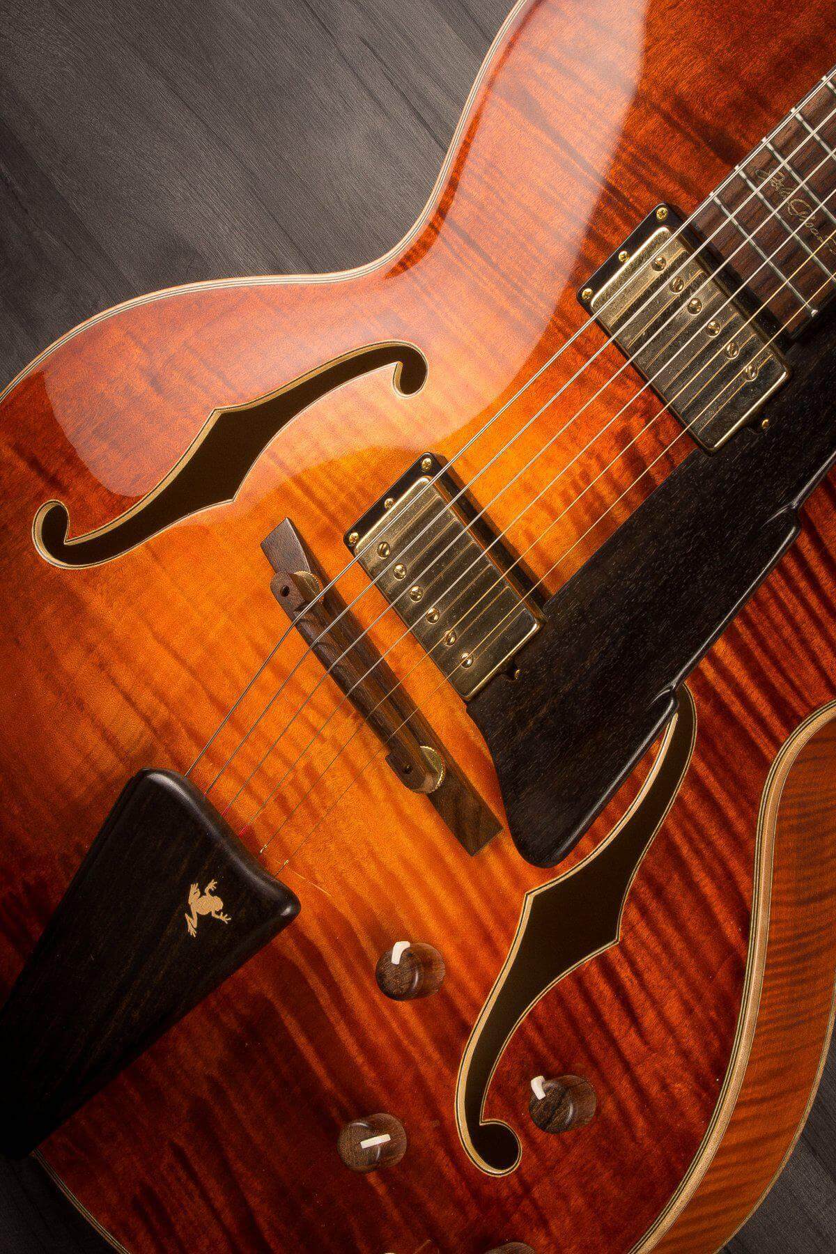 USED - Eastman AR380CE John Pisano Signature Archtop