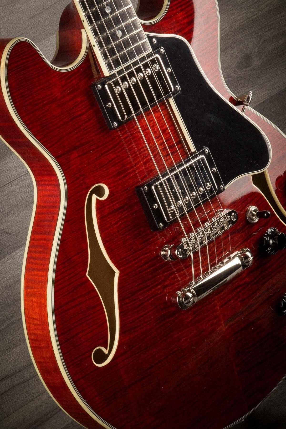 USED - Eastman T484 Classic