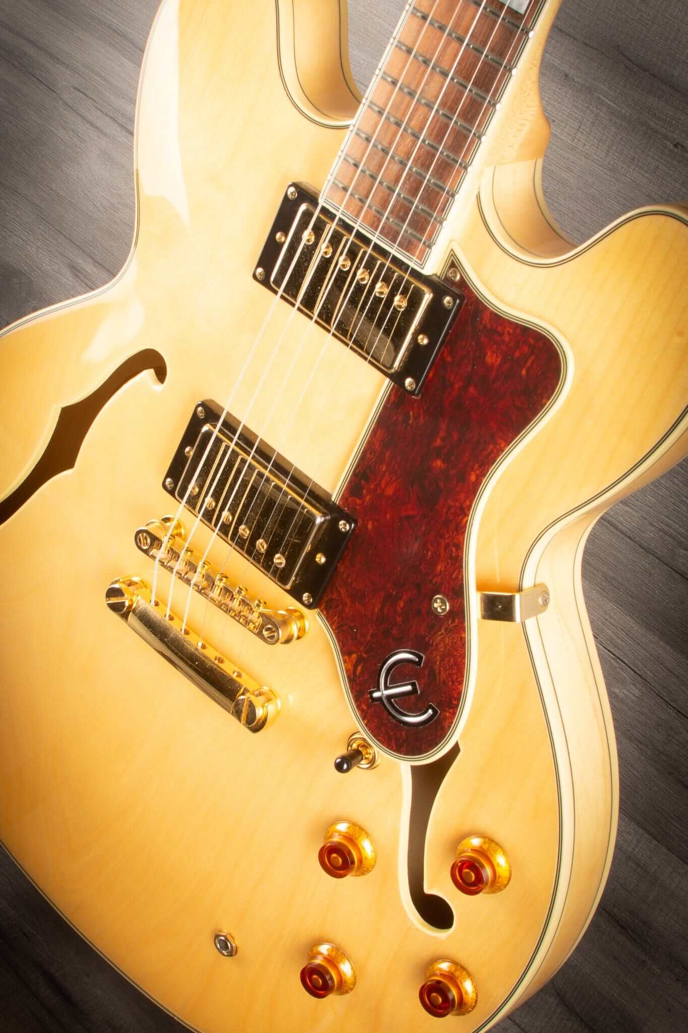 USED - Epiphone Sheraton ii - Natural, Gold Hardware - 2011