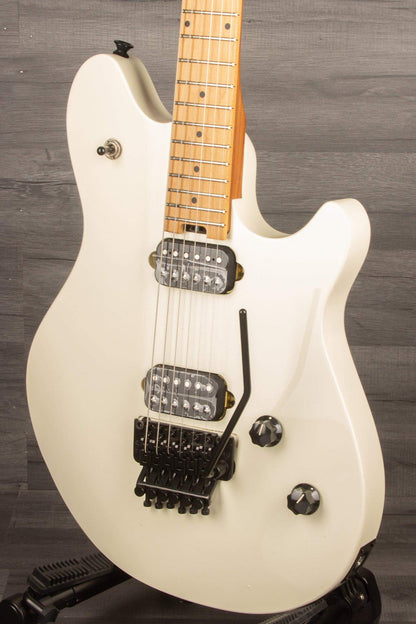 EVH Wolfgang Standard - Cream White