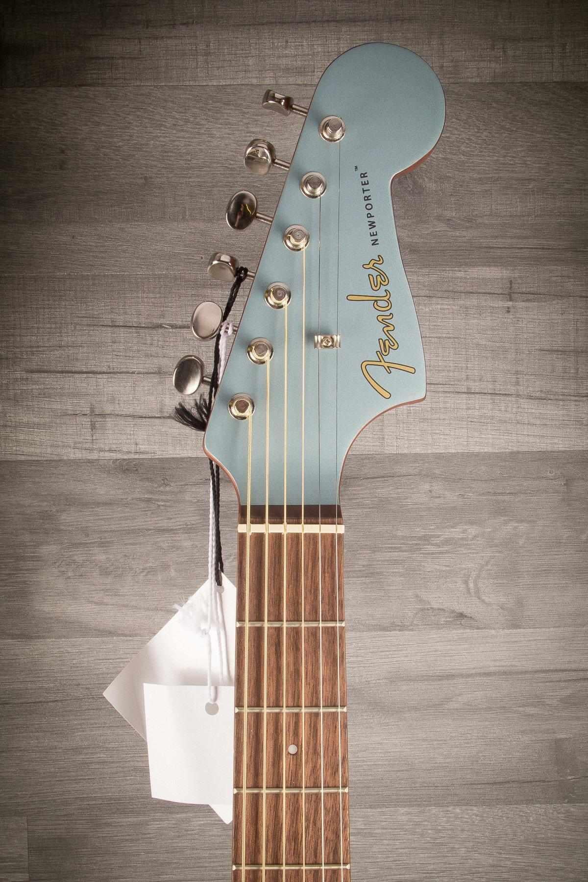 Fender California Series Newporter Player Ice Blue Satin