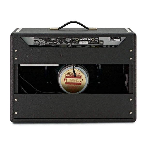 Fender Vintage Reissue '65 Deluxe Reverb 22W Valve Amplifier - MusicStreet