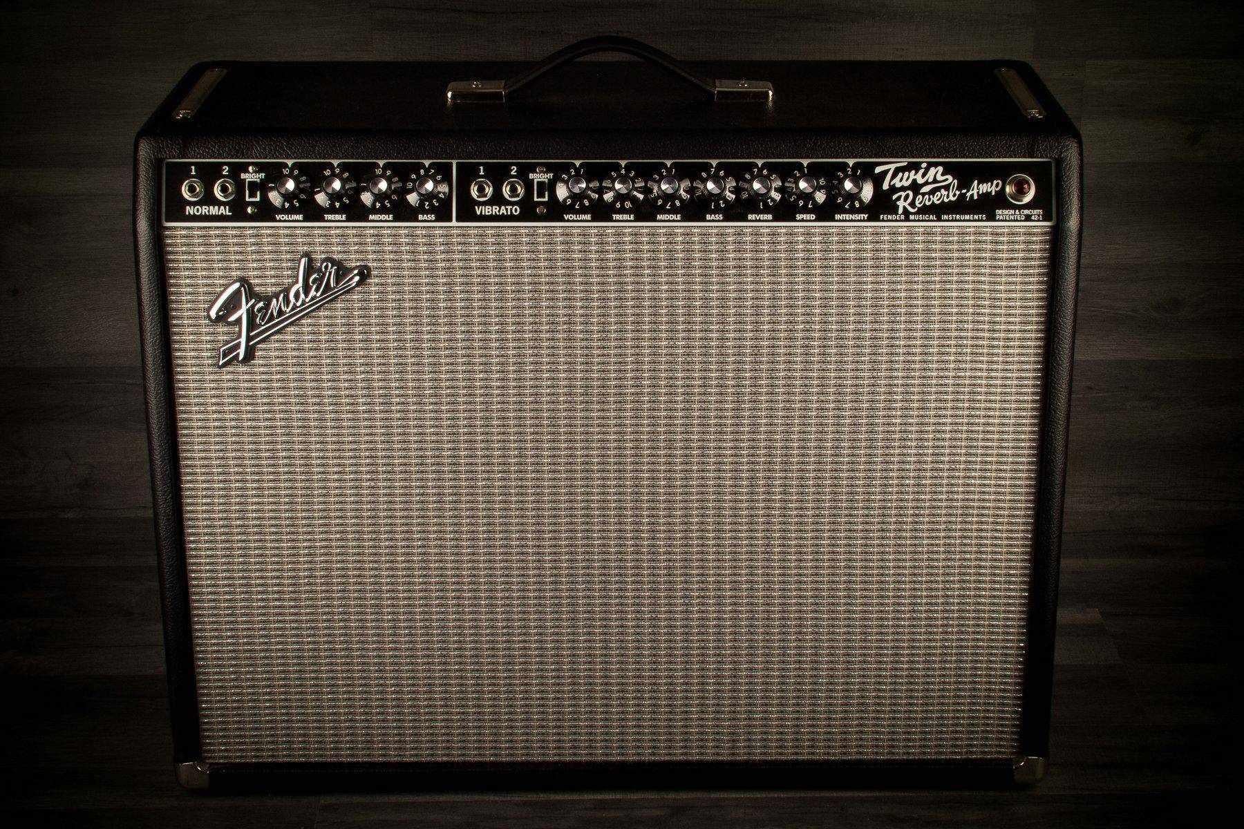 USED - Fender '65 Twin Reverb Guitar Amp Combo