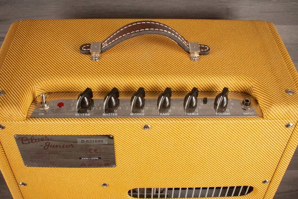 Fender Amplifier USED - Fender Blues Junior - Laquered Tweed