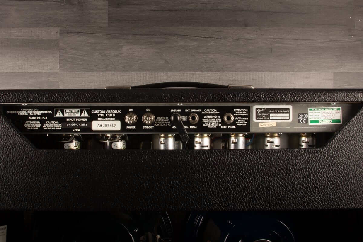 USED - Fender "Custom" Vibrolux Reverb 1990