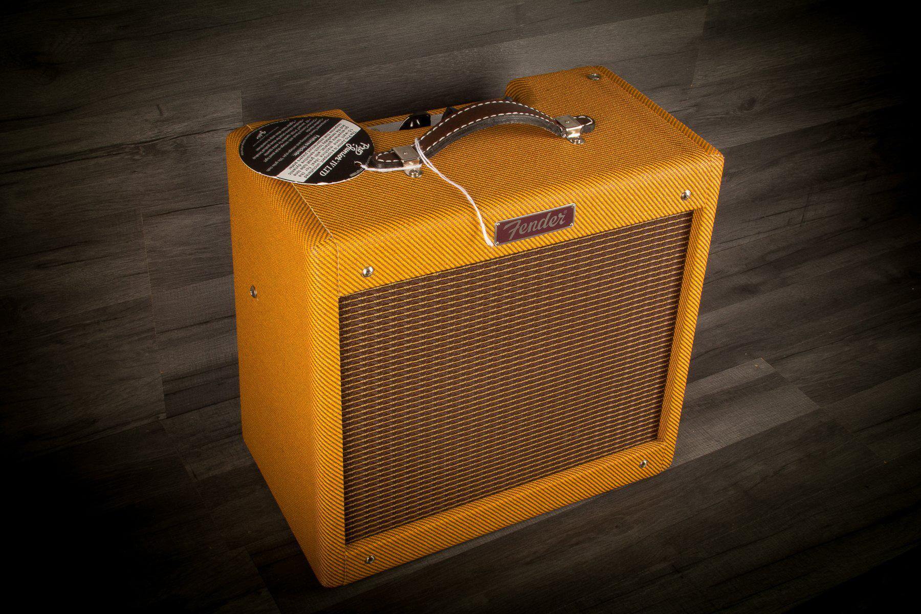 USED - Fender Pro Junior IV Limited Edition - Laquered Tweed