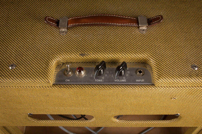 USED - Fender Pro Junior (non standard Cab/speakers)