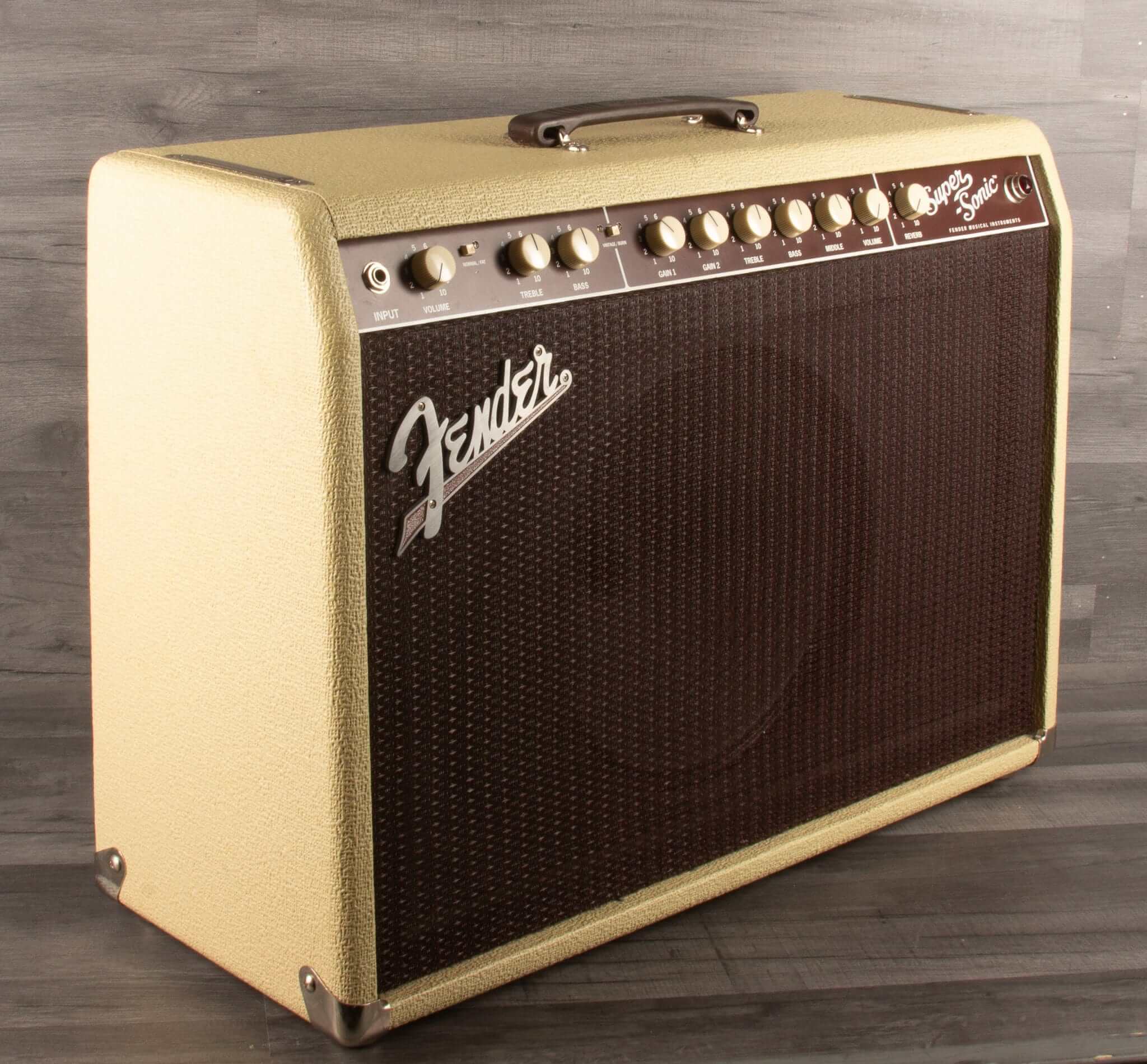 USED - Fender Supersonic 22 Combo - Cream