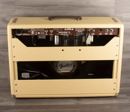 USED - Fender Supersonic 22 Combo - Cream