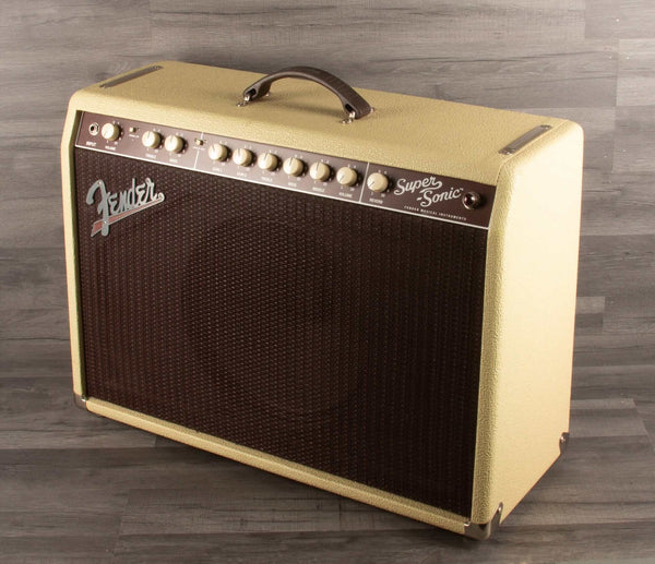 Fender Amplifier USED - Fender Supersonic 22 Combo - Cream