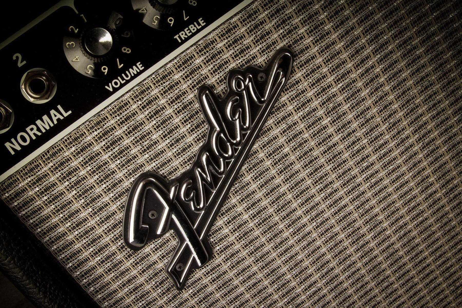 USED - Fender Vintage Reissue '65 Deluxe Reverb 22W Valve Amplifier