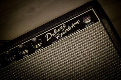 USED - Fender Vintage Reissue '65 Deluxe Reverb 22W Valve Amplifier