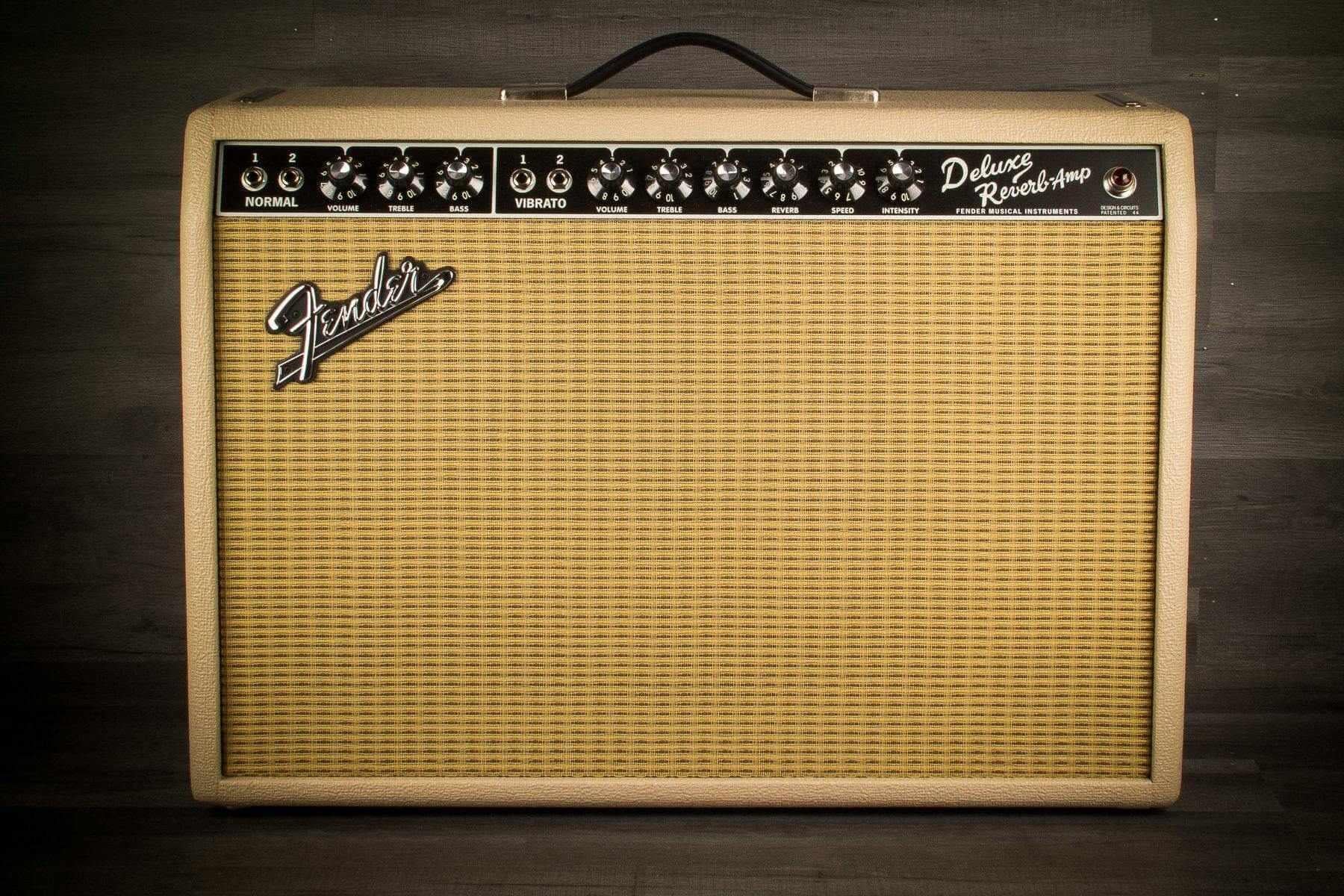 USED - Fender Vintage Reissue '65 Deluxe Reverb 22W Valve Amplifier Limited Ed Cream