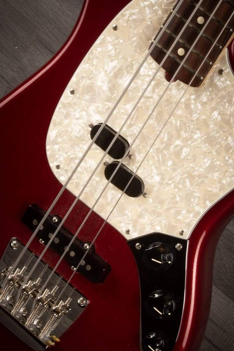 USED - Fender American Performer Mustang Bass - aubergine