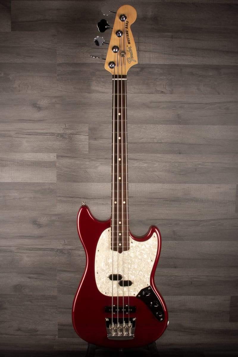 USED - Fender American Performer Mustang Bass - aubergine