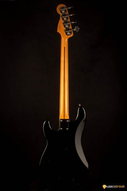 USED Fender Mexican Classic Series Precision Bass - Black