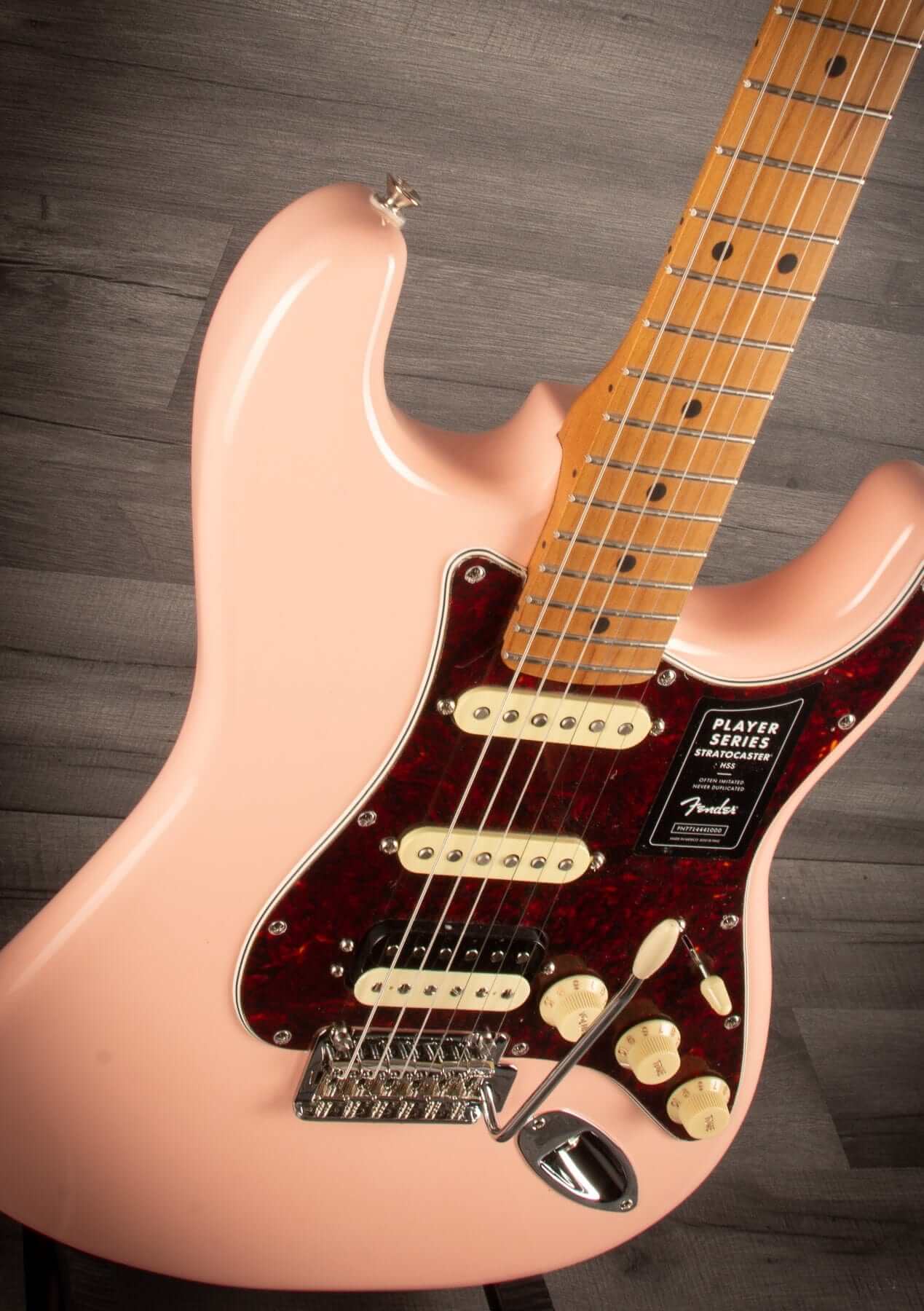 *B-Stock Fender Player Series Stratocaster, HSS FSR Ltd Edition - Shell pink / Roasted maple neck