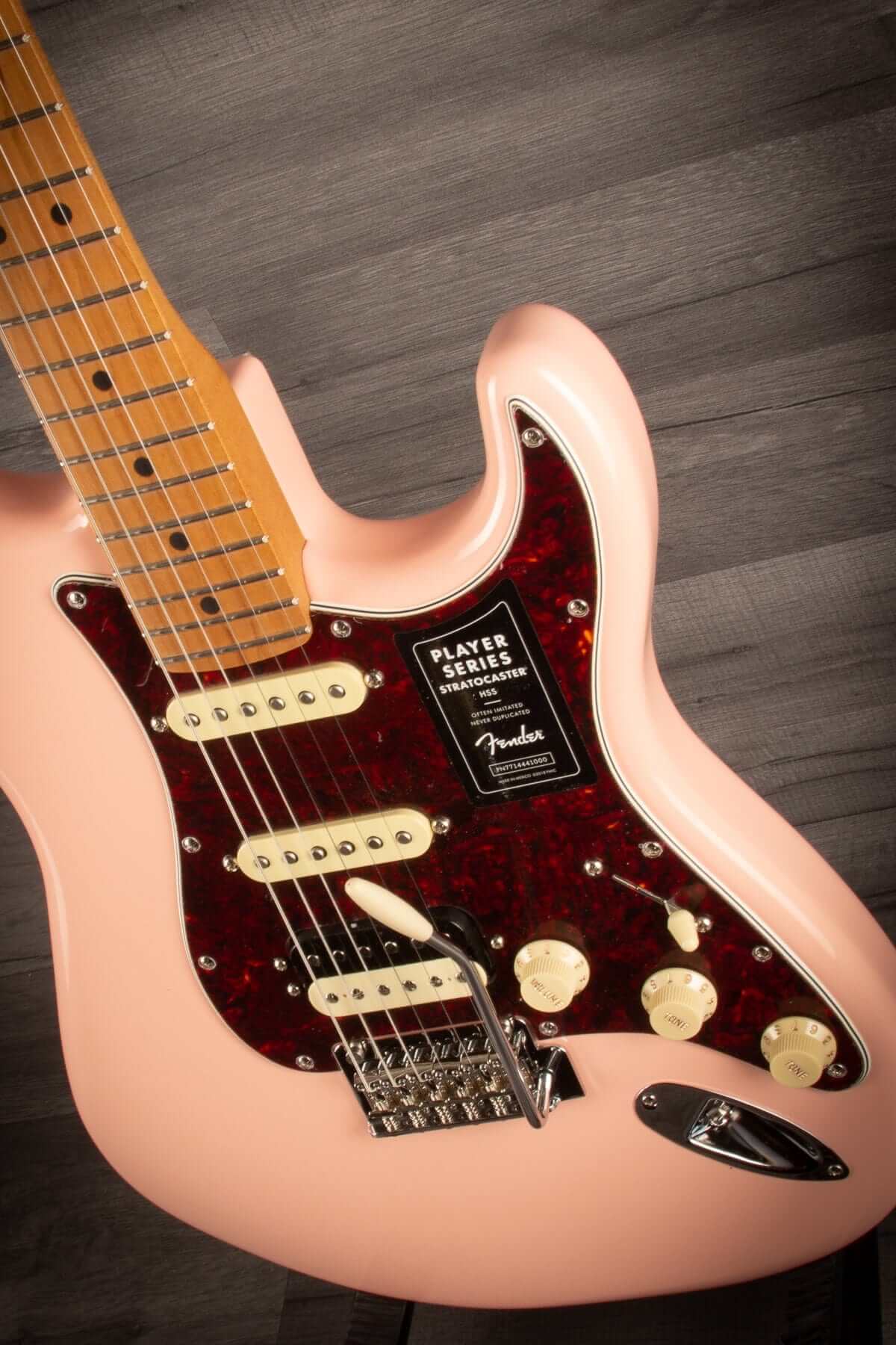 *B-Stock Fender Player Series Stratocaster, HSS FSR Ltd Edition - Shell pink / Roasted maple neck