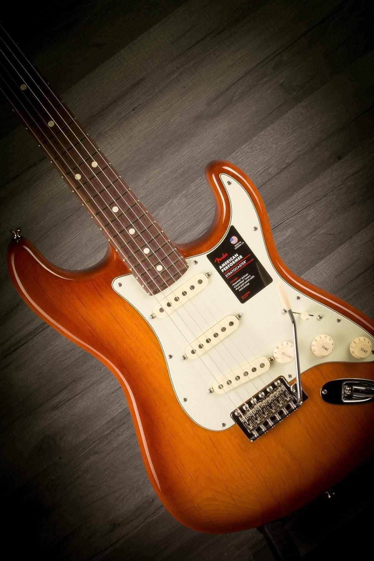 Fender American Performer Stratocaster Electric Guitar - Honey Burst
