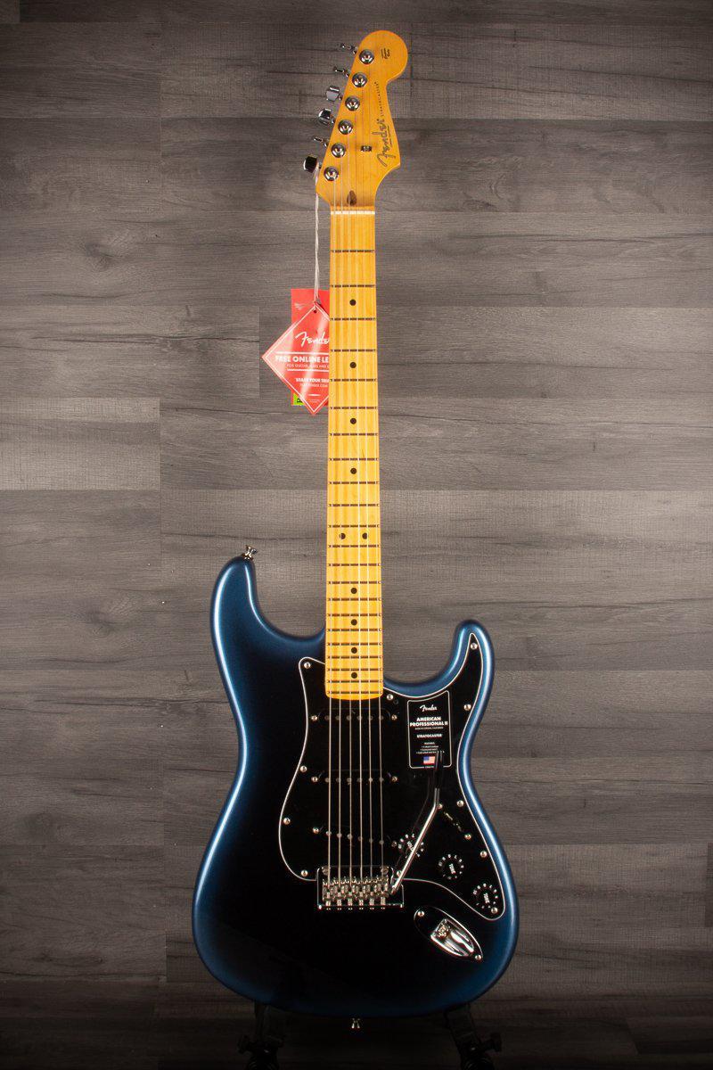 Fender Electric Guitar Fender American Professional II Stratocaster - Dark Night - Maple Neck