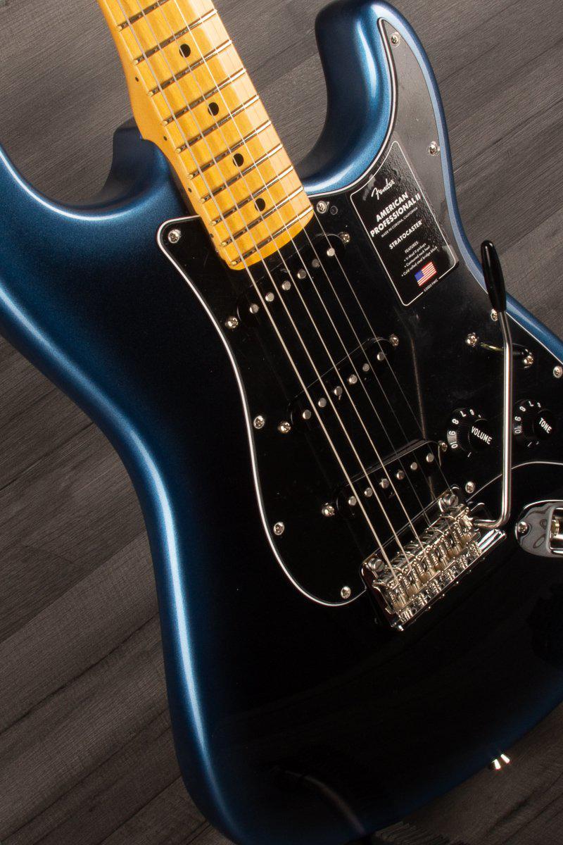 Fender Electric Guitar Fender American Professional II Stratocaster - Dark Night - Maple Neck