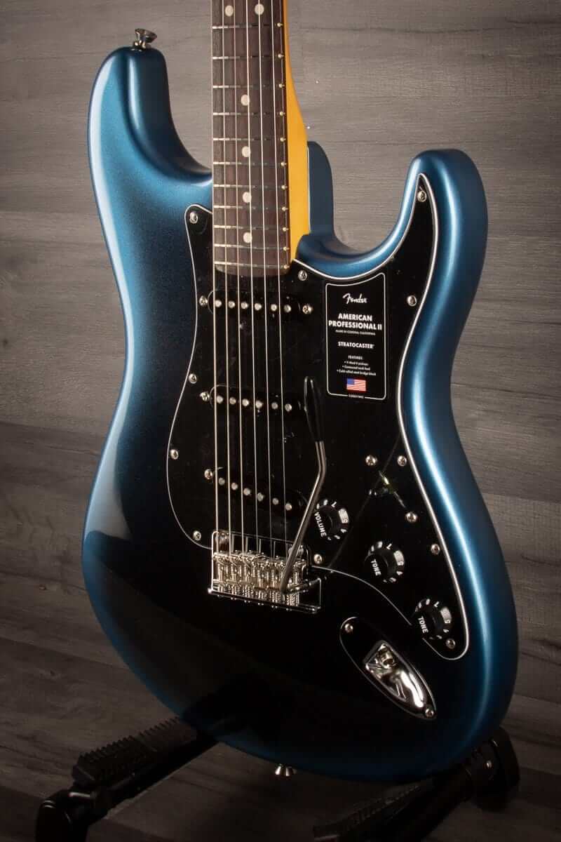 Fender Electric Guitar Fender American Professional II Stratocaster - Dark Night - Rosewood Fingerboard