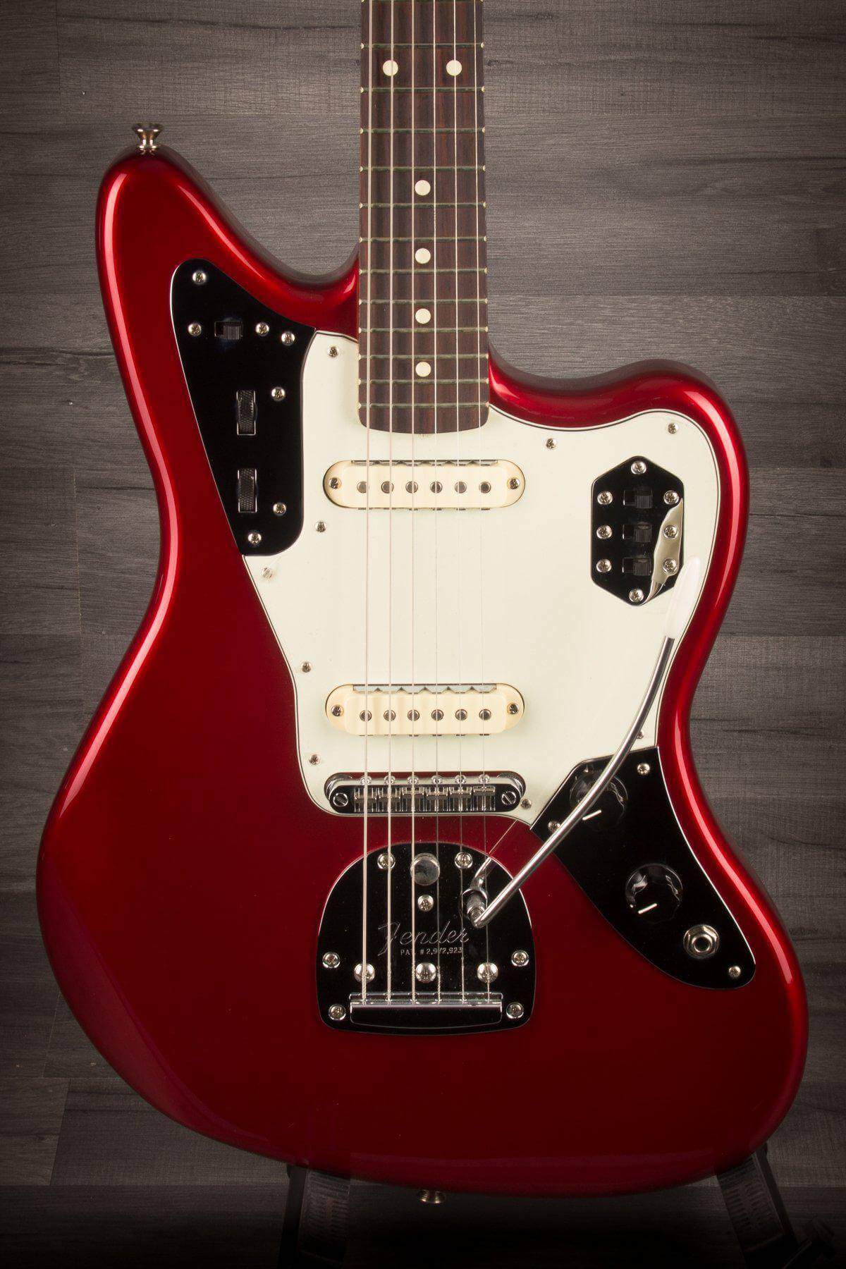 Fender - Classic Player Jaguar Special Candy Apple Red