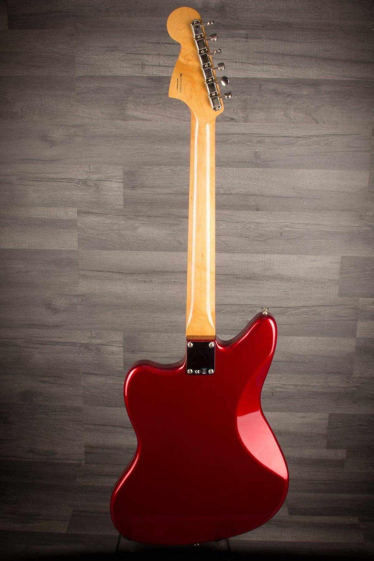 Fender - Classic Player Jaguar Special Candy Apple Red