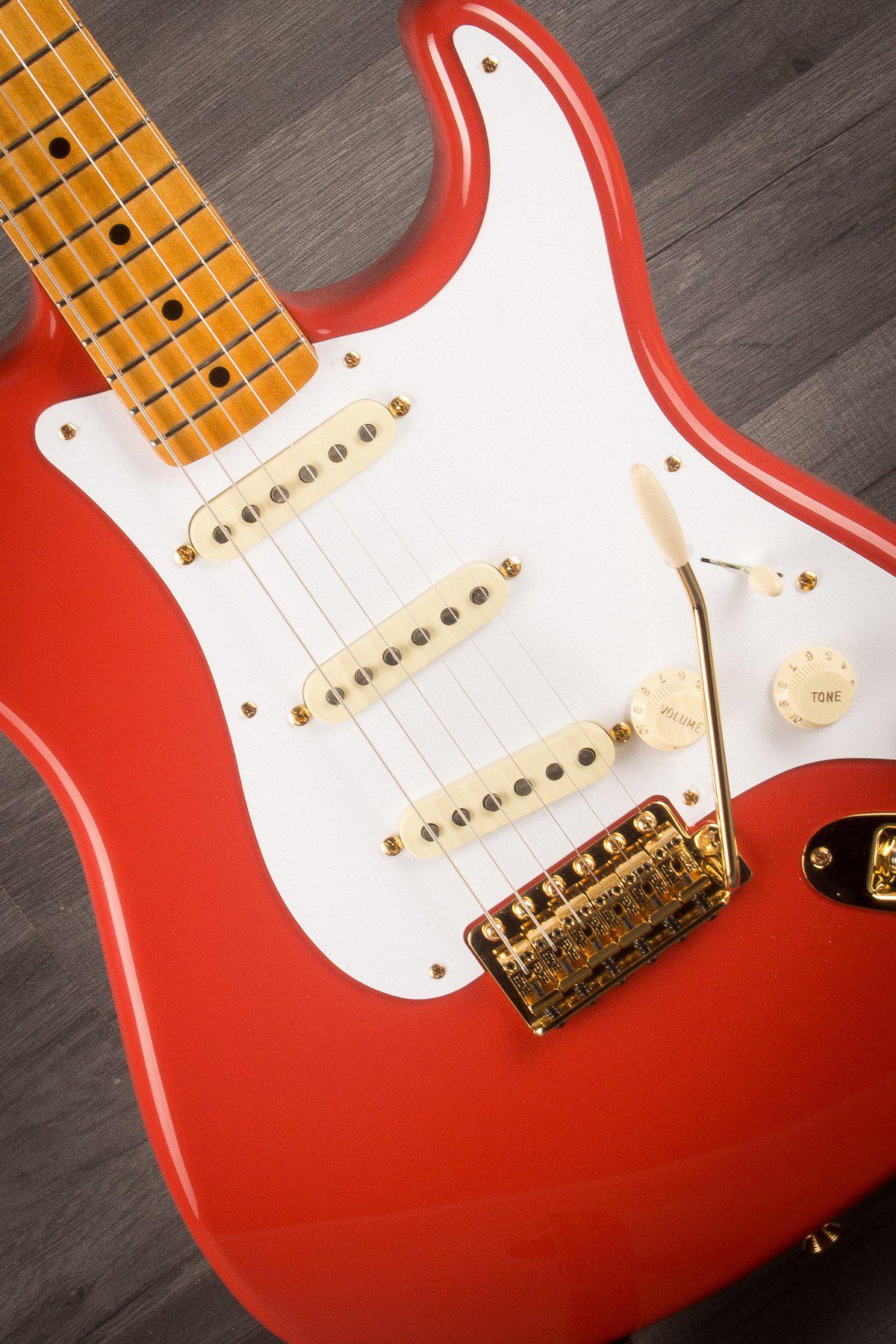 Fender FSR '50s Stratocaster Maple neck Fiesta Red with Gold Hardware