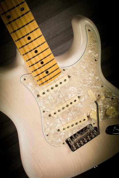 Fender MIJ Limited Collection Stratocaster White Blonde