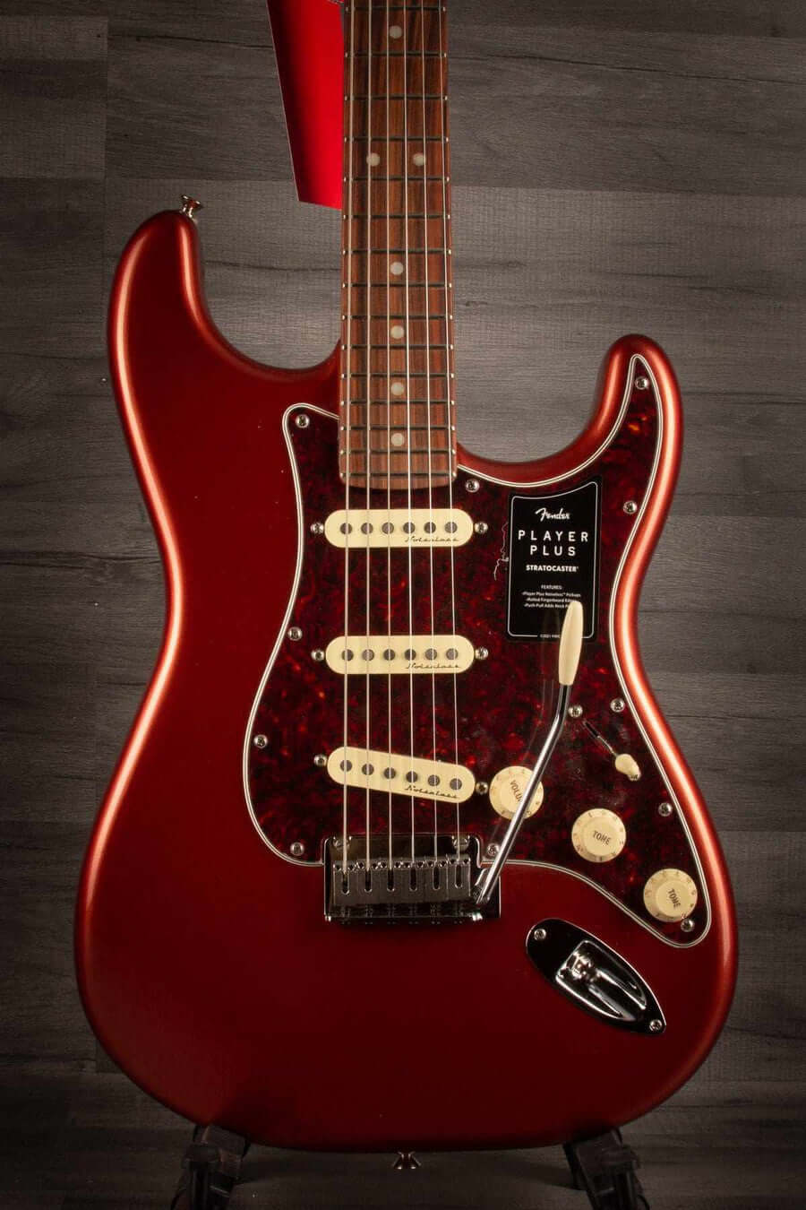 Fender Electric Guitar Fender Player Plus Stratocaster - Aged Candy Apple Red