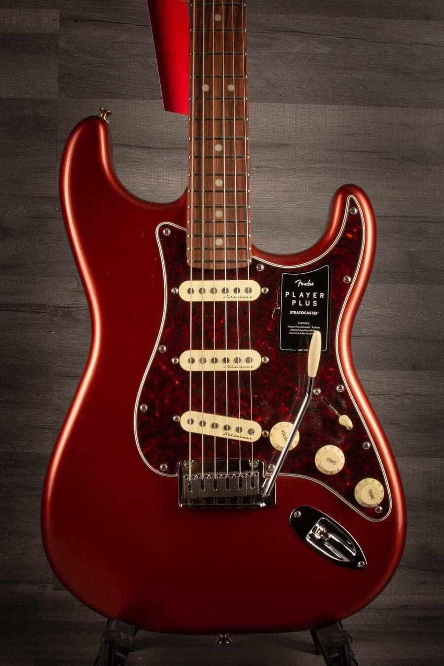 Fender Player Plus Stratocaster - Aged Candy Apple Red