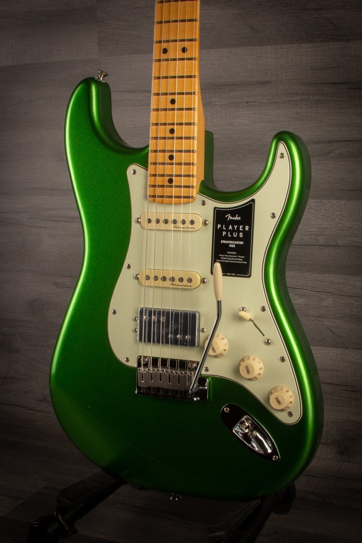 Fender Electric Guitar Fender Player Plus Stratocaster - HSS Cosmic Jade
