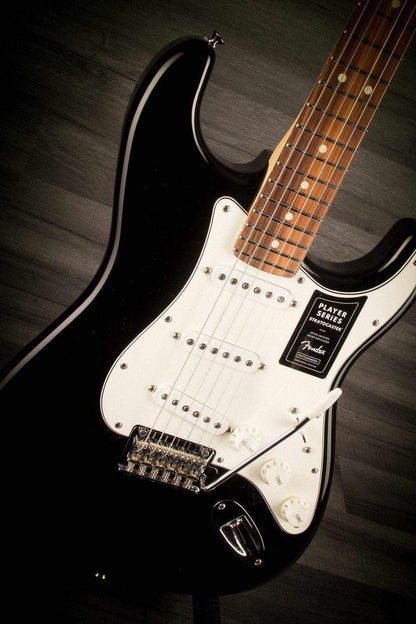 Fender Player Stratocaster - Black / Pau Ferro