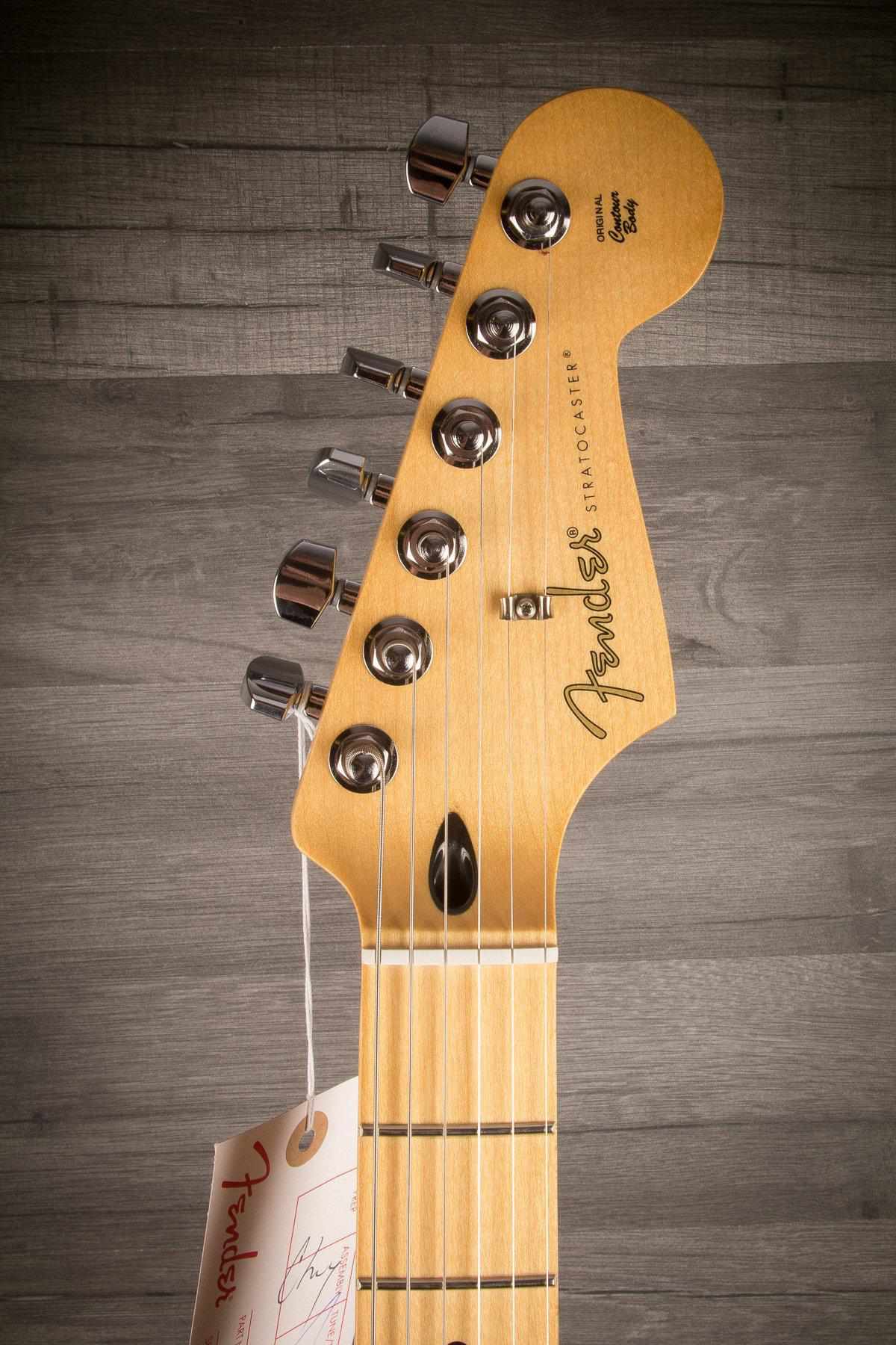 Fender Player Stratocaster - Sunburst Maple Neck
