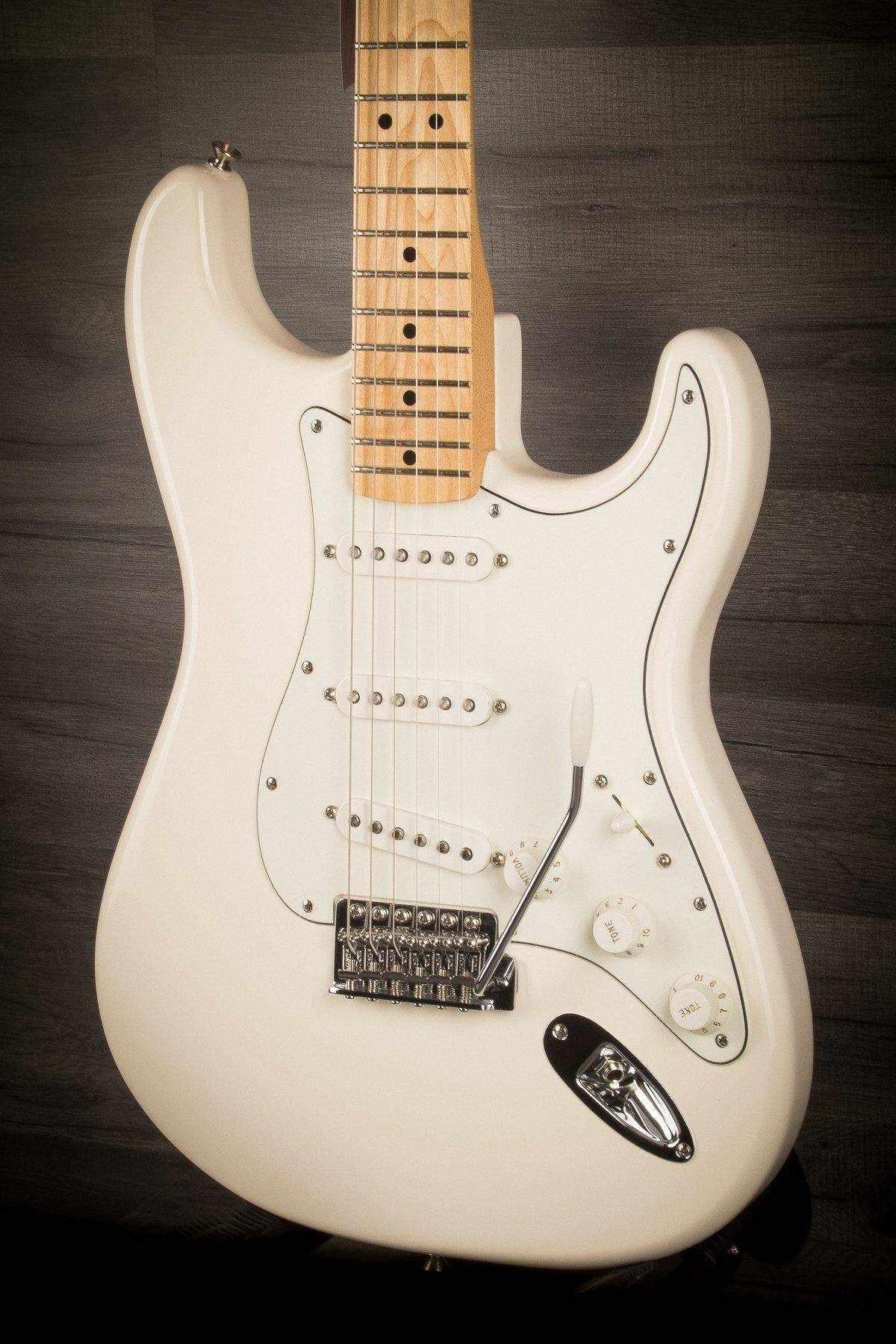 Fender - Standard Stratocaster (Arctic White)