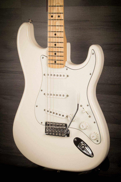 Fender - Standard Stratocaster (Arctic White)
