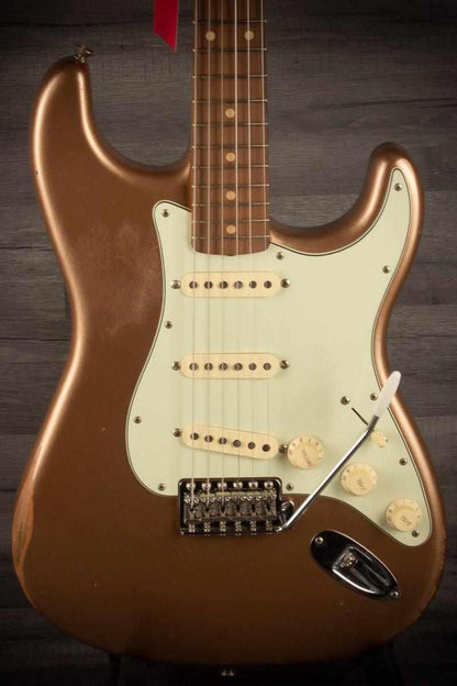 Fender Vintera Road Worn '60s Stratocaster Firemist Gold