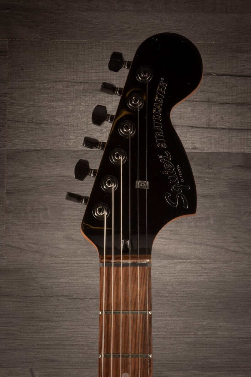 Squier Contemporary Stratocaster® Special HT Electric Guitar, Laurel Fingerboard, Black Pickguard - Pearl White
