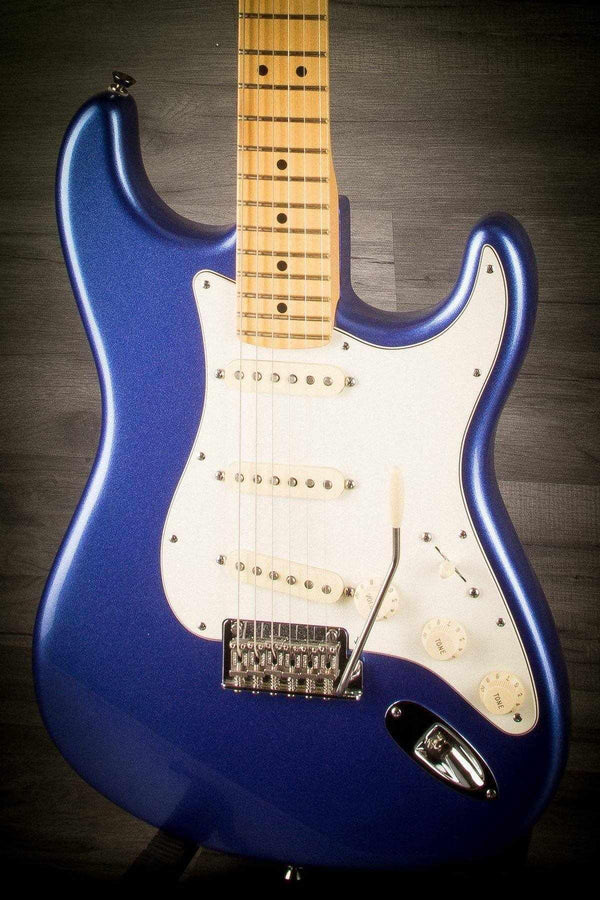 USED - 2014 Fender Ocean Blue Metallic Stratocaster